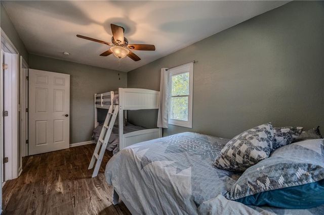 28247 W Cove Drive, Lincoln, MO 65338