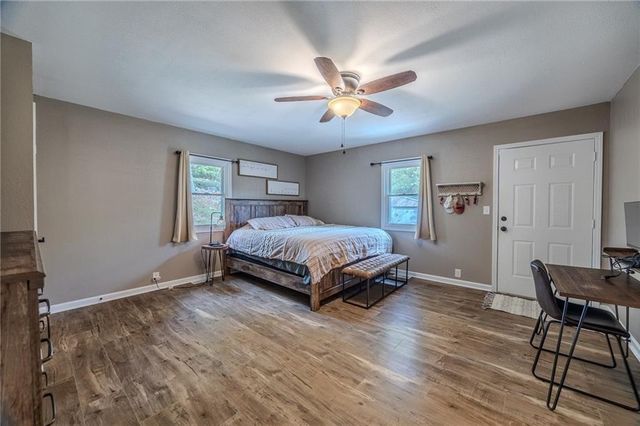 28247 W Cove Drive, Lincoln, MO 65338