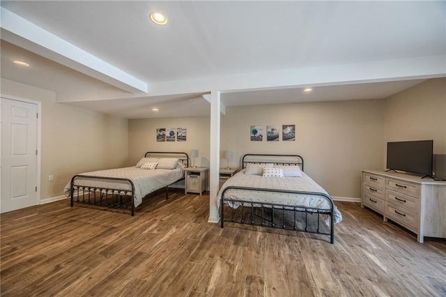 28247 W Cove Drive, Lincoln, MO 65338