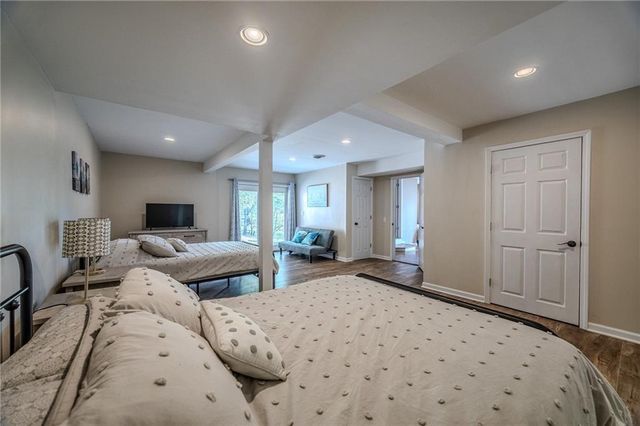 28247 W Cove Drive, Lincoln, MO 65338