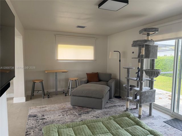 20111 Gulfstream Rd, Cutler Bay, FL 33189