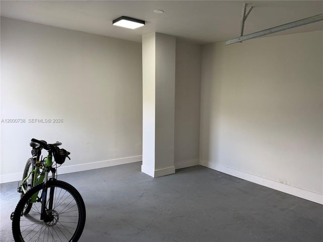 20111 Gulfstream Rd, Cutler Bay, FL 33189