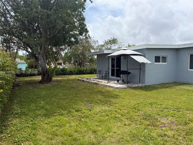 20111 Gulfstream Rd, Cutler Bay, FL 33189