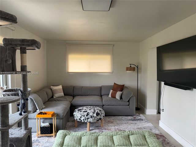 20111 Gulfstream Rd, Cutler Bay, FL 33189