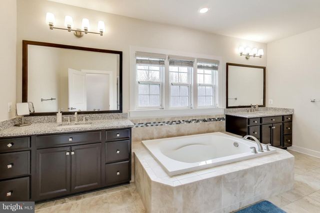 13719 HEBRON LN, Upper Marlboro, MD 20774