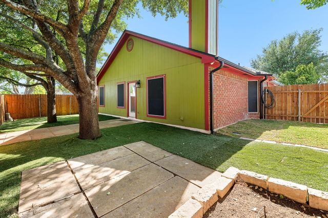 1229 Laurelleaf DR, Pflugerville, TX 78660