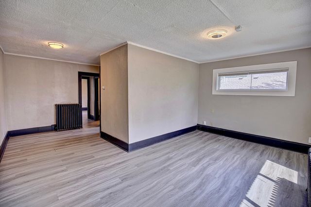 929 Aurora Avenue, Saint Paul, MN 55104