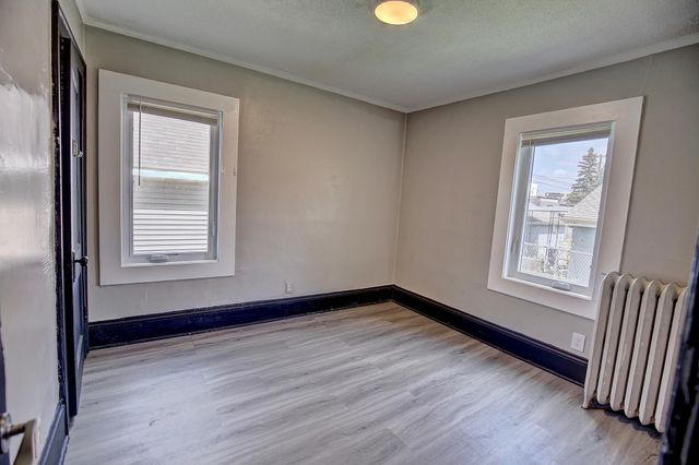 929 Aurora Avenue, Saint Paul, MN 55104