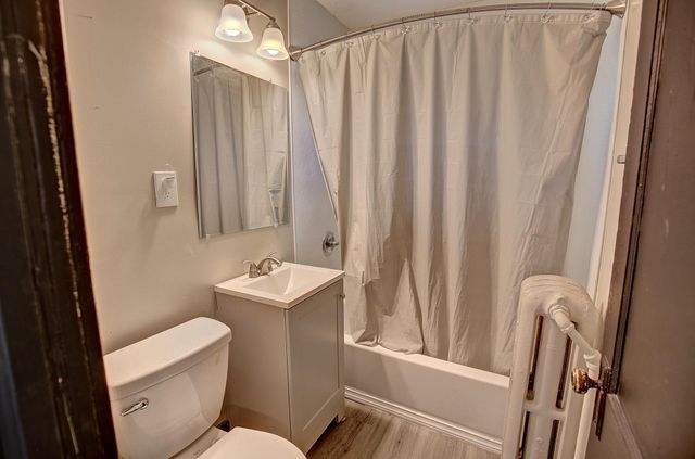 929 Aurora Avenue, Saint Paul, MN 55104