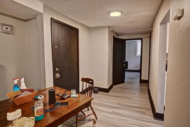 929 Aurora Avenue, Saint Paul, MN 55104