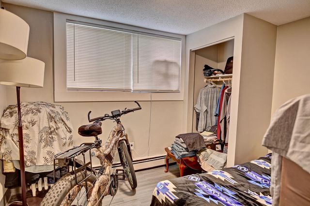 929 Aurora Avenue, Saint Paul, MN 55104