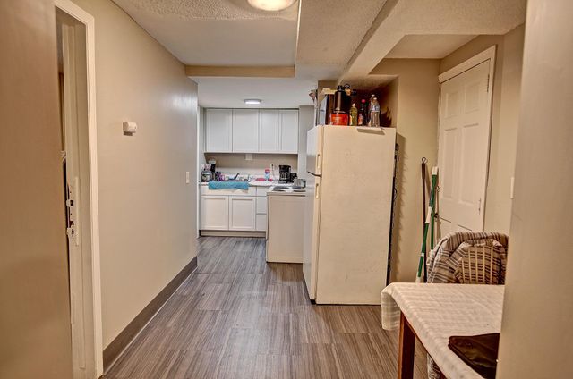 929 Aurora Avenue, Saint Paul, MN 55104