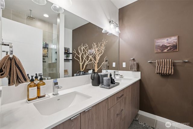 2403 SW Edmunds Street, Seattle, WA 98106