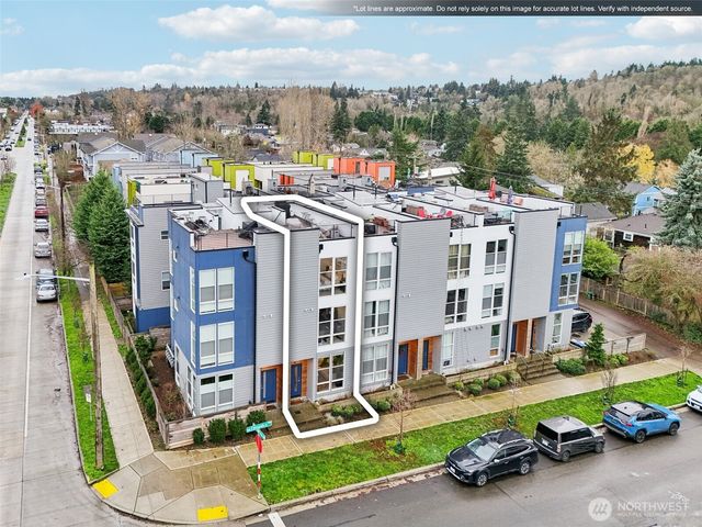 2403 SW Edmunds Street, Seattle, WA 98106