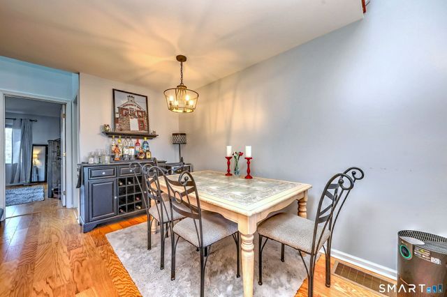 76 SANDPIPER Crescent, Milford, CT 06460