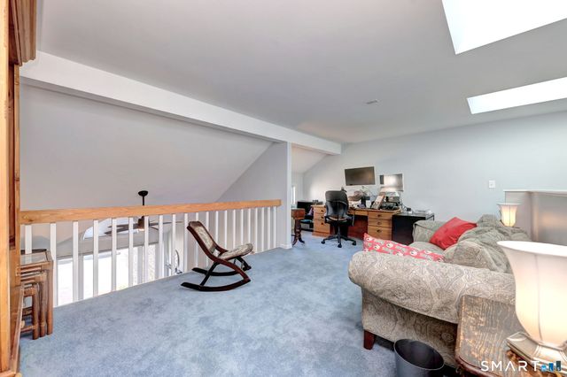 76 SANDPIPER Crescent, Milford, CT 06460