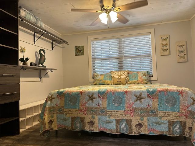 223 HOLLY Glen, Murchison, TX 75778