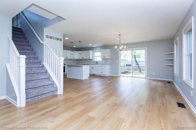 829 N Dorchester Avenue, Royal Oak, MI 48067