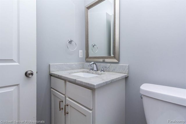 829 N Dorchester Avenue, Royal Oak, MI 48067