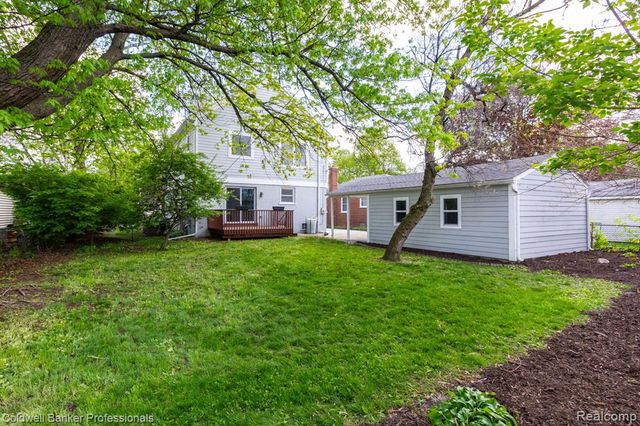 829 N Dorchester Avenue, Royal Oak, MI 48067