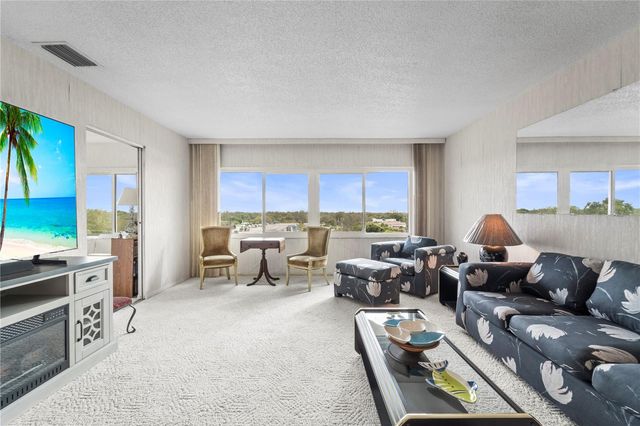 100 BLUFF VIEW DRIVE 609A, Belleair Bluffs, FL 33770