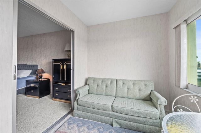 100 BLUFF VIEW DRIVE 609A, Belleair Bluffs, FL 33770