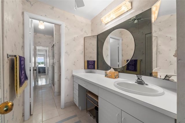 100 BLUFF VIEW DRIVE 609A, Belleair Bluffs, FL 33770