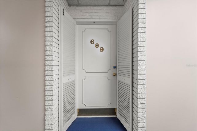 100 BLUFF VIEW DRIVE 609A, Belleair Bluffs, FL 33770