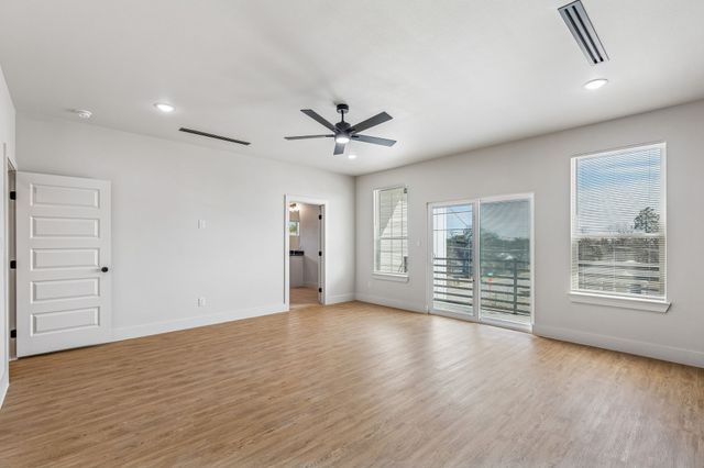 1447 Oakley Avenue, Dallas, TX 75216