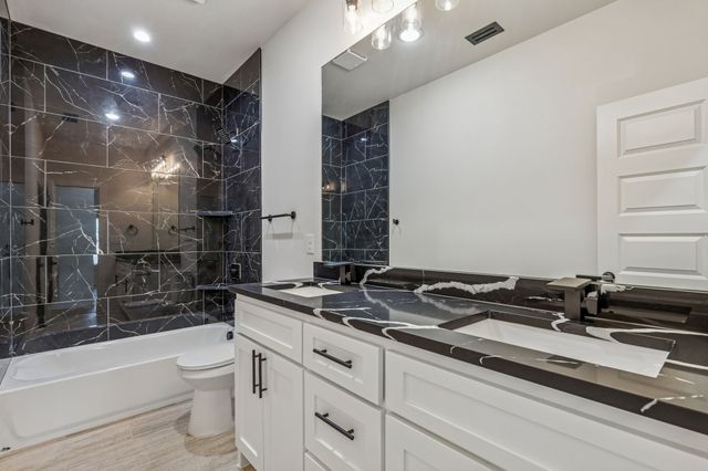 1447 Oakley Avenue, Dallas, TX 75216