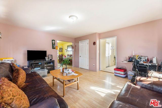 3340 Gleason Avenue, Los Angeles, CA 90063