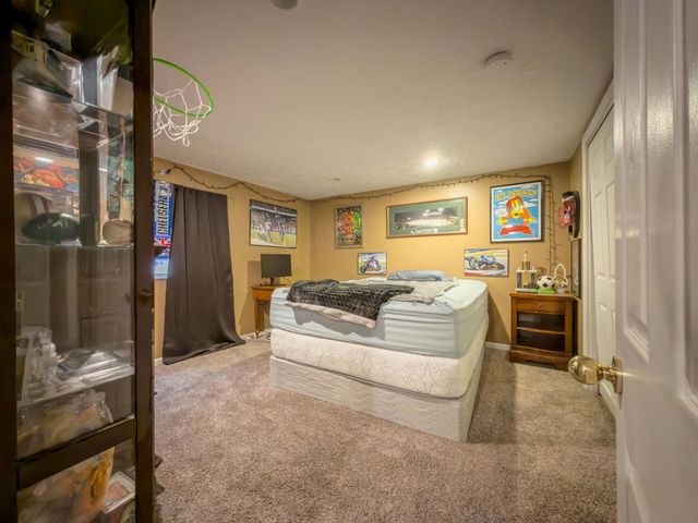 90 Fairfax Drive, Huntington, WV 25705