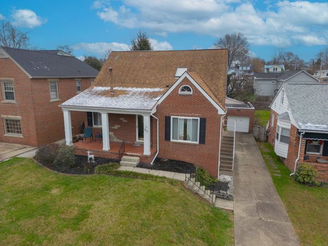 90 Fairfax Drive, Huntington, WV 25705