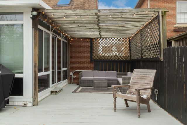 90 Fairfax Drive, Huntington, WV 25705