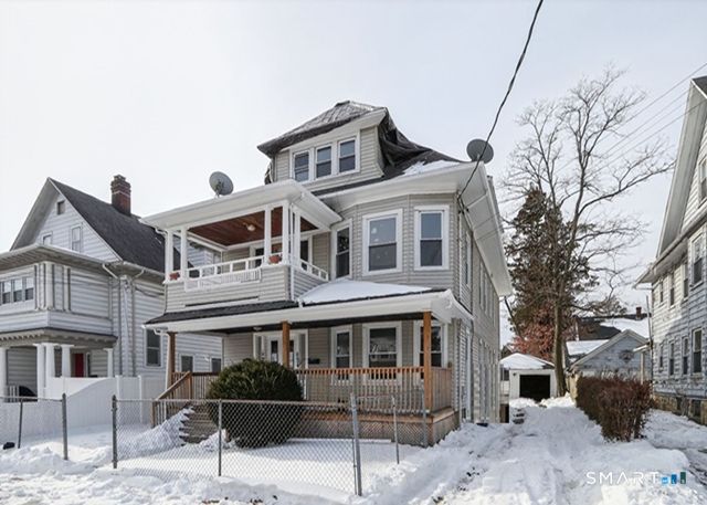 695 697 Laurel Avenue, Bridgeport, CT 06604