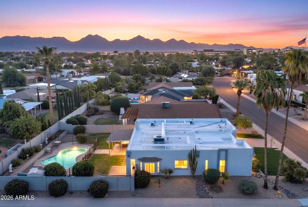 6702 E Kings Avenue, Scottsdale, AZ 85254 — exterior