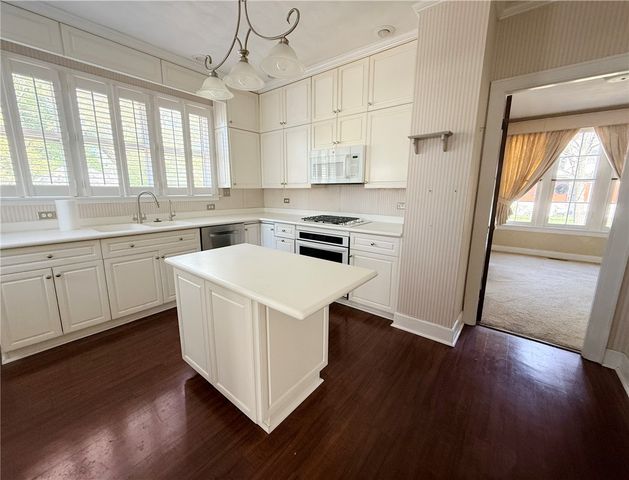 300 N King, Xenia, OH 45385