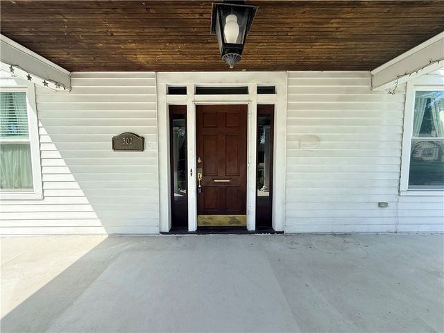 300 N King, Xenia, OH 45385