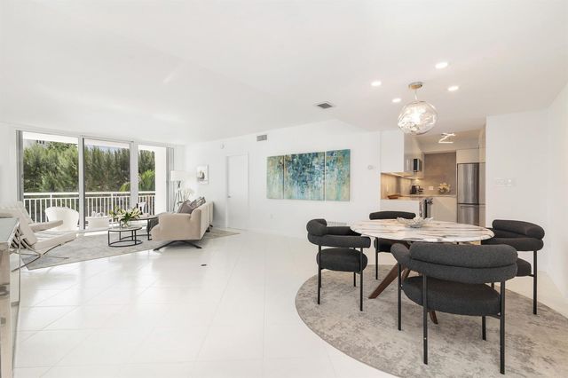 2780 S Ocean Boulevard 311, Palm Beach, FL 33480
