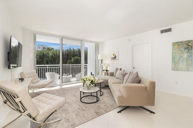 2780 S Ocean Boulevard 311, Palm Beach, FL 33480