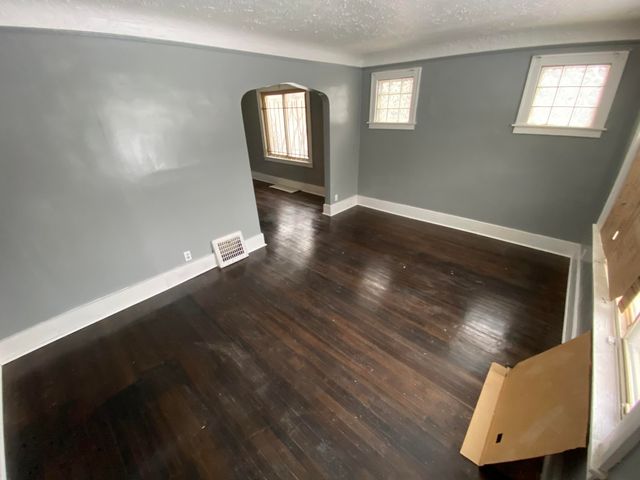 16502 Lilac Street, Detroit, MI 48221