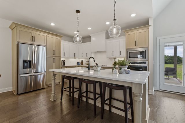 2408 J D Todd Road, Murfreesboro, TN 37129