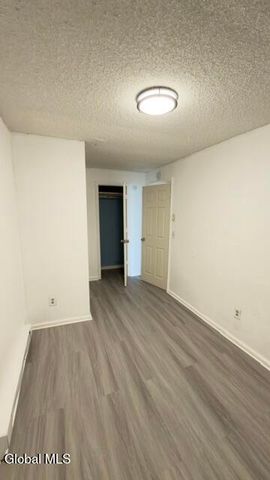 3134 6th Avenue 1, Troy, NY 12180