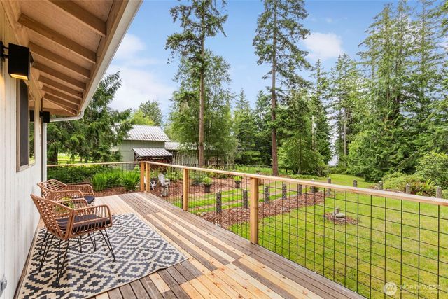 193 Plute Road, Nordland, WA 98358