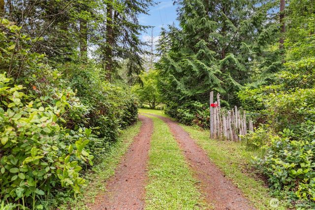 193 Plute Road, Nordland, WA 98358