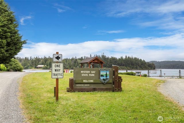 193 Plute Road, Nordland, WA 98358