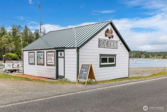 193 Plute Road, Nordland, WA 98358