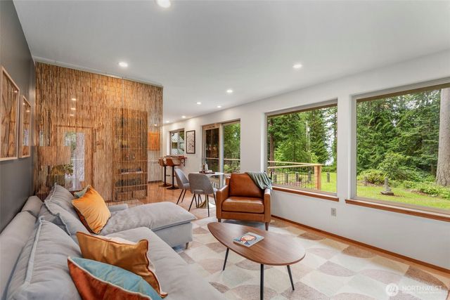 193 Plute Road, Nordland, WA 98358