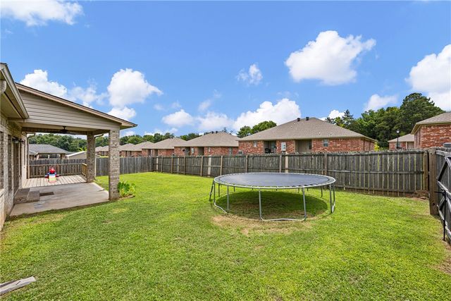 220 Ashford Drive, Russellville, AR 72802