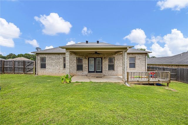 220 Ashford Drive, Russellville, AR 72802